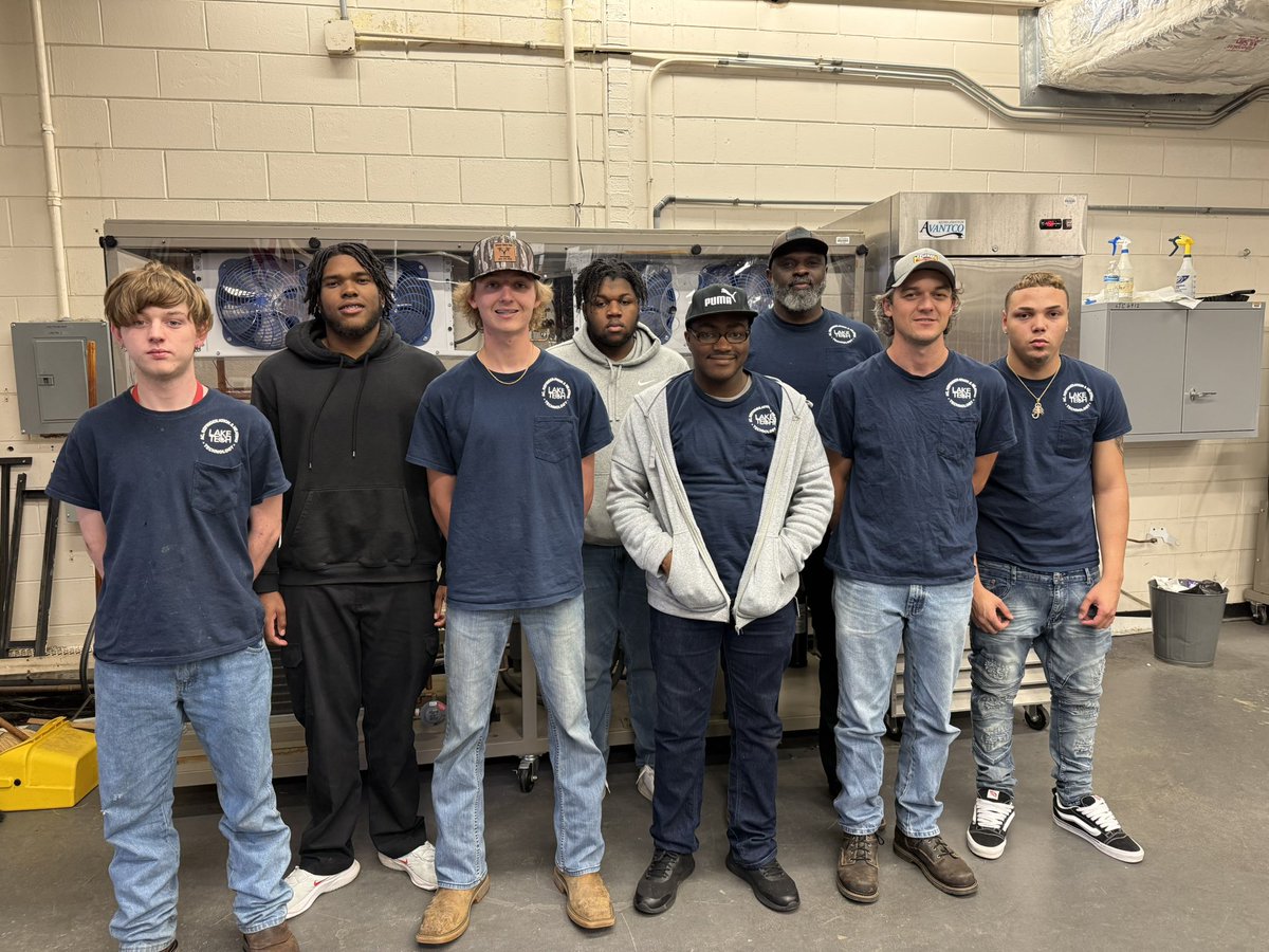 LakeTechCollege's tweet photo. Eight HVAC students sat for their HVAC Excellence certification exams today and achieved a perfect pass rate. Congratulations to all students and to instructors Mr. Bagg and Mrs. Avelli! #fltechnicalcolleges #workforcewaylake #CareerInAYear #GetThereFL https://t.co/Q6mKdsSfev