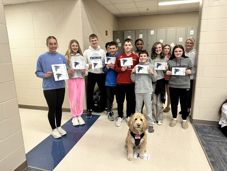 Freeman_Falcons's tweet photo. At☀️today’s🗣️assemblies we👏🏻acknowledged👩🏼🦱students whom our👨🏼🏫Faculty & Staff✍🏻recognized‼️
Across the🗓️month of🍀March these👩🏻👱🏻♂️students in some💙way, shape, or form💪🏻exemplified one of the pillars that🧱make up our #FalconWay‼️
#WeAreFreeman🐦 https://t.co/XoBg455UMd