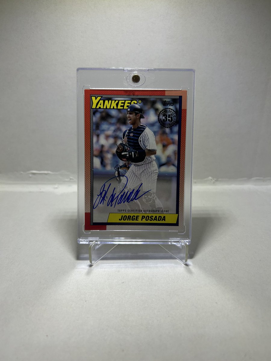 will_walker08's tweet photo. @CardPurchaser got this from a Topps Easter tin and don’t know if I should grade it or not. First auto I’ve pulled. https://t.co/CiGEmATnx1