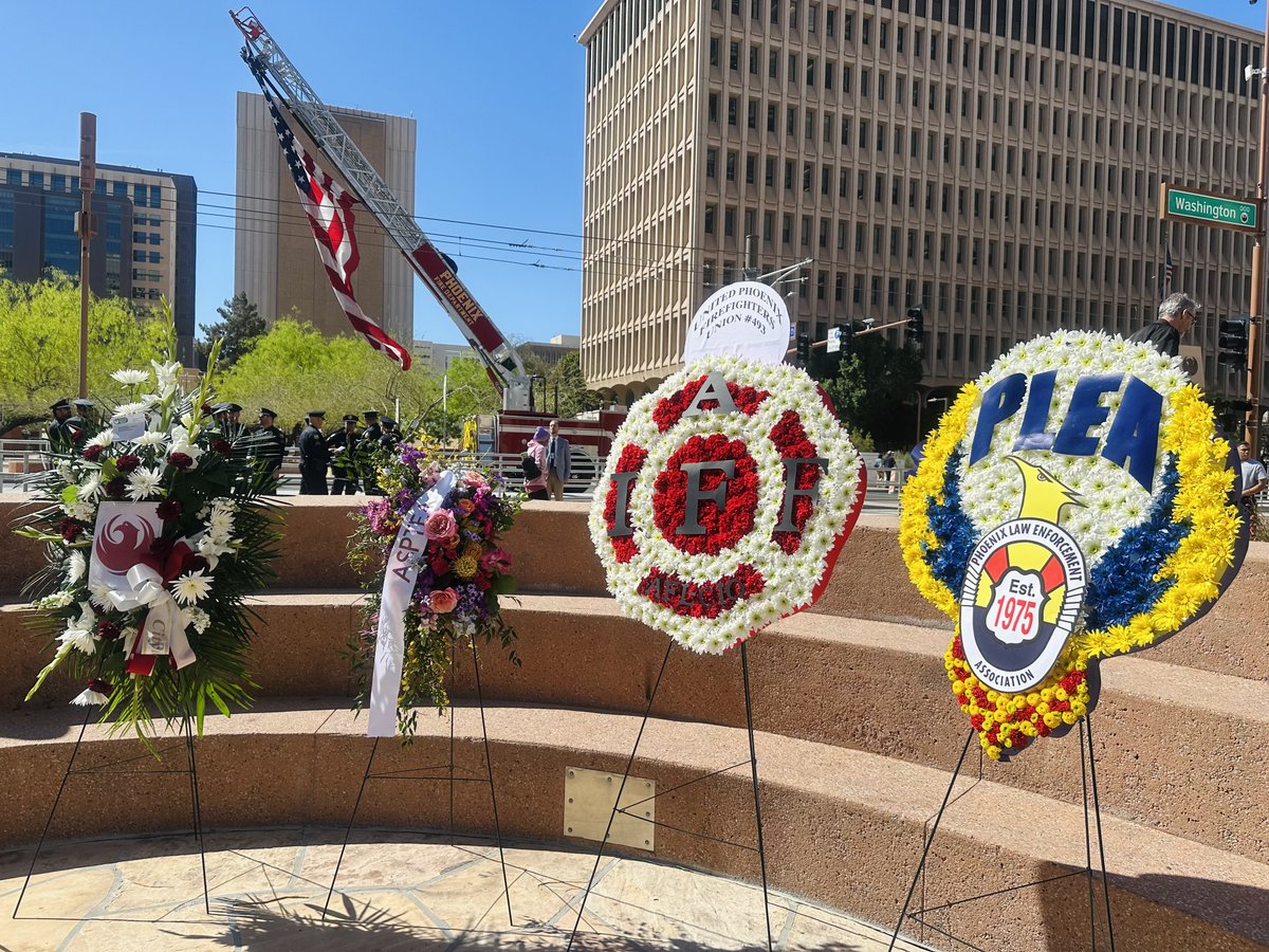 PHXdistrict8's tweet photo. Honoring the lives and dedication of public servants at the Phoenix Employee Memorial Ceremony. Remembering Officer Zane Coolidge & retired Deputy Chief Don Williams. Grateful to all who stood with their families. Their legacy lives on. ๐๐๐
#PhoenixStrong #InMemory https://t.co/azV6j2nx6v