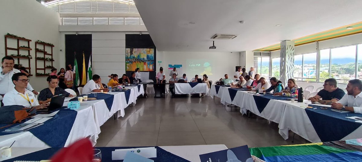 Luis Alberto Albán Urbano tweet media