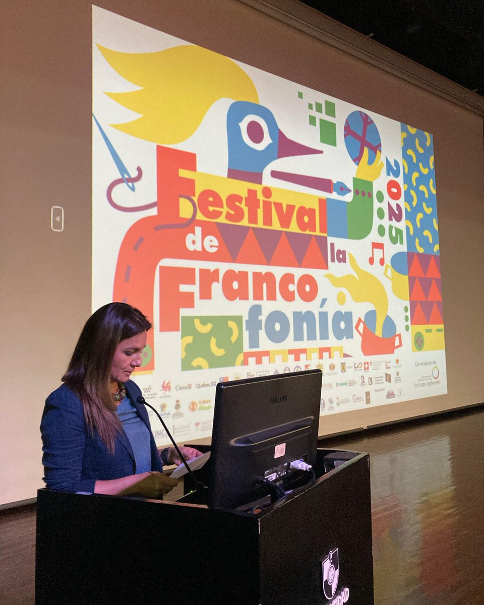 La subsecretaria Gloria de la Fuente asistió a la inauguración del Festival de la Francofonía. Chile es Estado observador de la Organización Internacional de la Francofonía desde 2024, reforzando su compromiso con la diversidad cultural, la democracia y los derechos civiles.