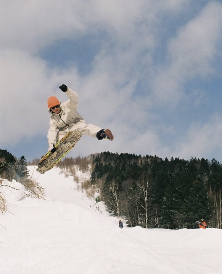 KOUKIsnowsk8's tweet image. いい写真🔥！！　#スノースケート #スノスケ