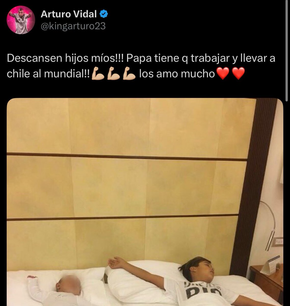 nderakoreami_'s tweet photo. Casi una década durmiendo los hijos de Vidal https://t.co/95xkUwyk8a