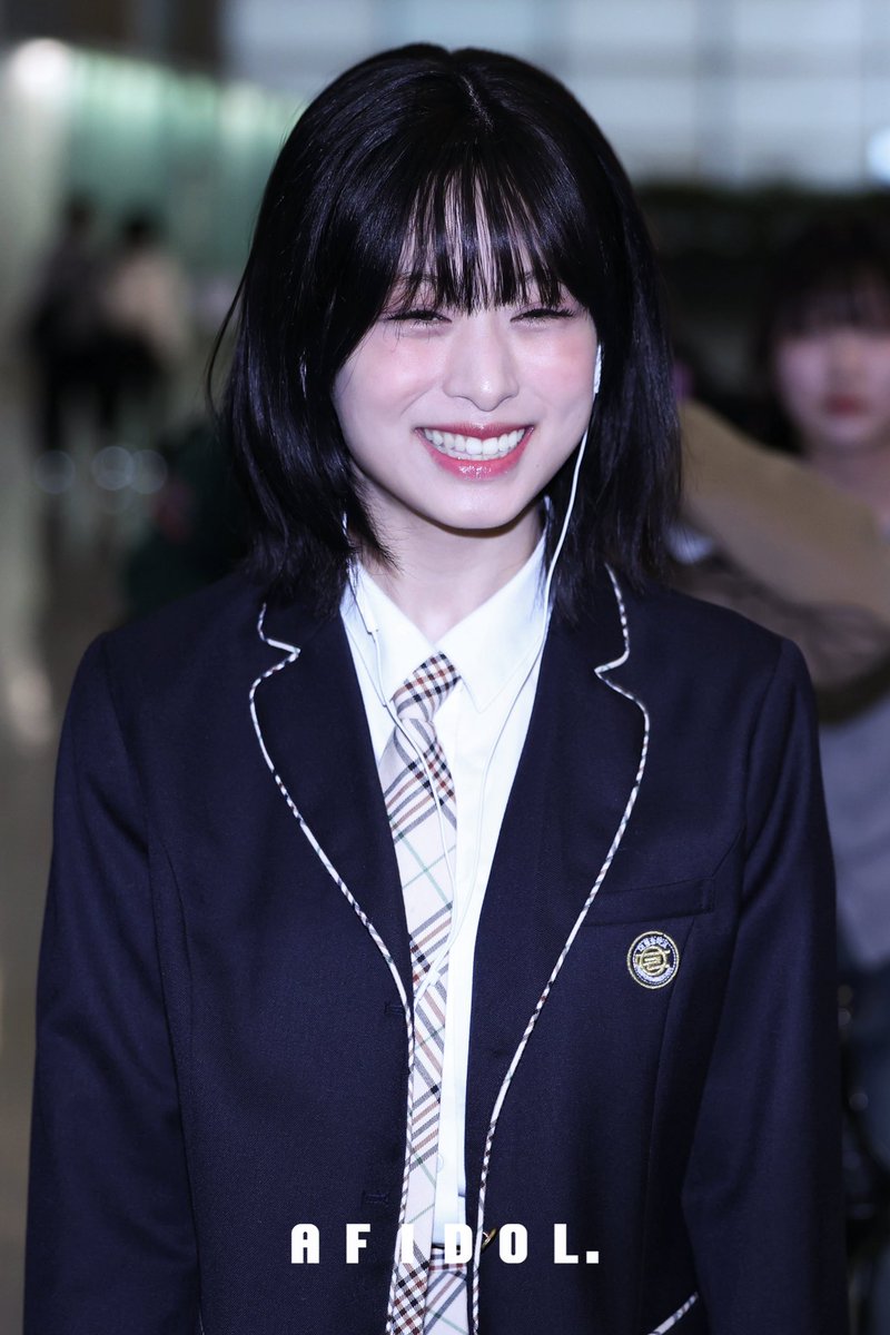 afidol_'s tweet photo. 250321 ICN출국

아현

#베이비몬스터 #BABYMONSTER  
#아현 #AHYEON https://t.co/166ZoT4LH5