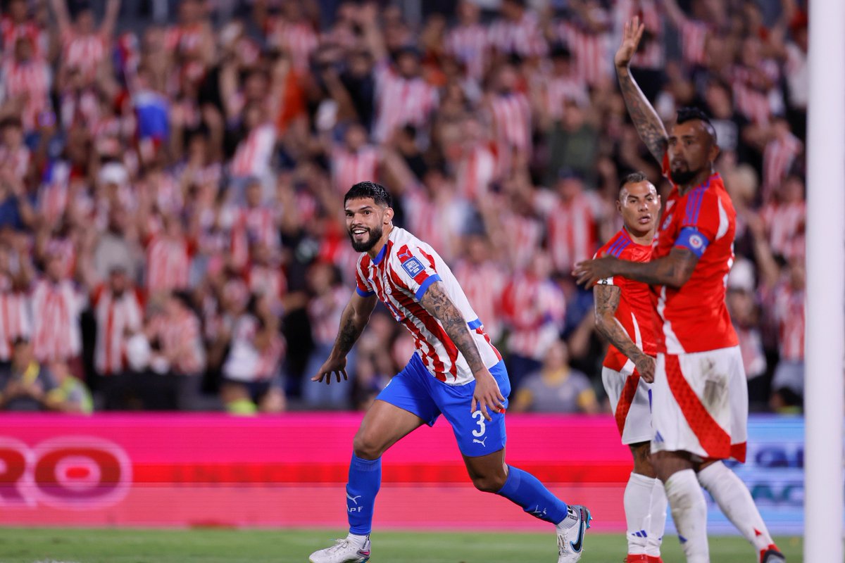 Albirroja's tweet photo. ¡Una vez más, Omar! 🤩

📷 Alderete fue el autor del único gol del partido hasta el momento.

#VamosParaguay 🇵🇾 https://t.co/JcJnKkFmhM