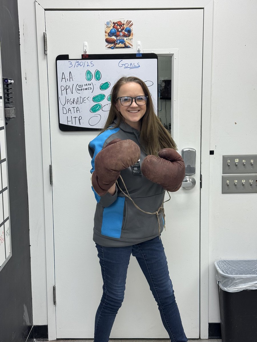 Saved one of my favorite customers money on their Internet bill with AT&amp;T Internet Air! #KNOCKOUT #teamko <a href="/ATT/">AT&T</a> <a href="/LifeAtATT/">Life at AT&T</a> <a href="/Matt__Rash/">Matt Rash</a> <a href="/Mike_V_Lamb/">Mike Lamb</a>