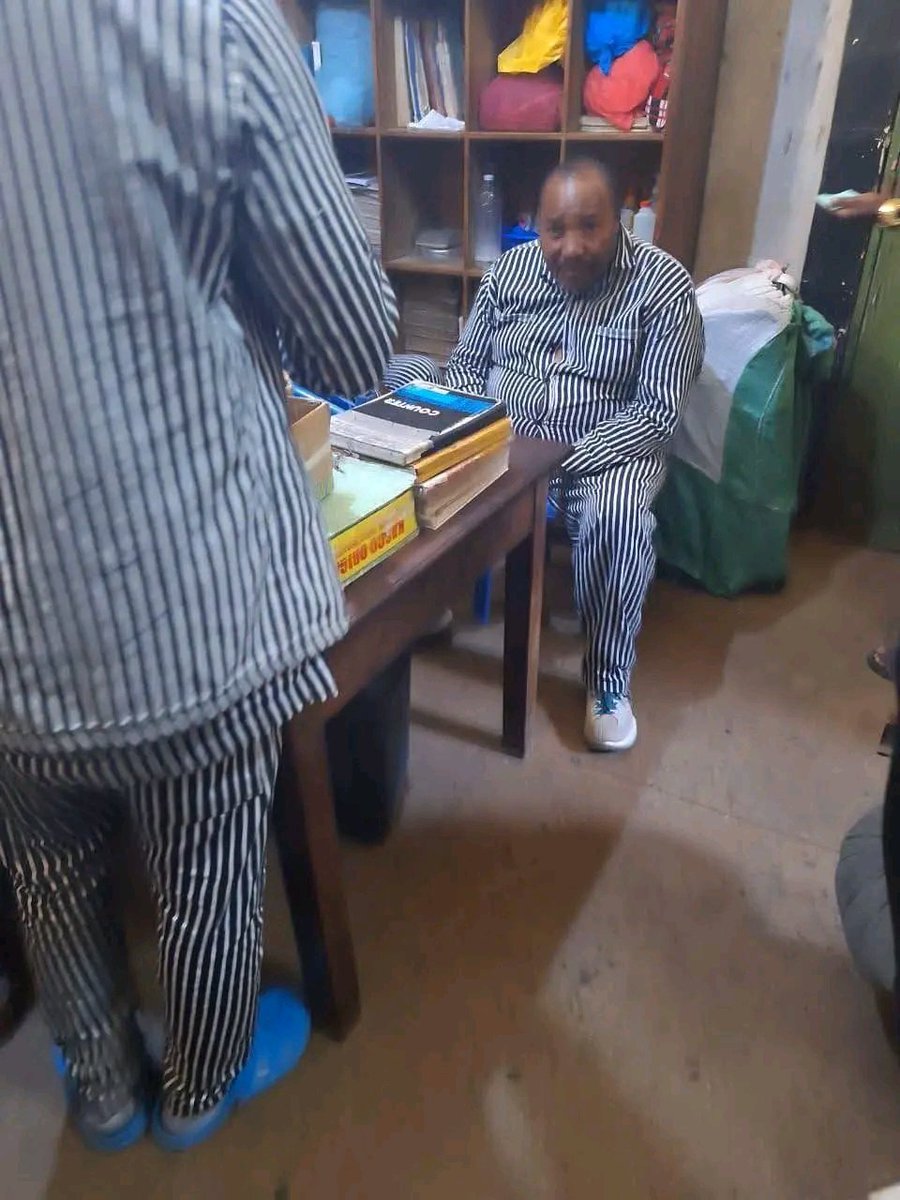 ๐๐๐ง ๐๐ก๐๐ฉ๐ค๐ฎ๐ฅ๐๐ฒ (@lenkuvic) on Twitter photo This is Waititu at Industrial Area Prison in Nairobi. Waititu is serving his 12 year sentence after being convicted for corruption charges related to illegal awarding of a tender during his tenure as Kiambu Governor. Waititu is still the Party Leader of Farmers Party Ke. This is Waititu at Industrial Area Prison in Nairobi. Waititu is serving his 12 year sentence after being convicted for corruption charges related to illegal awarding of a tender during his tenure as Kiambu Governor. Waititu is still the Party Leader of Farmers Party Ke.