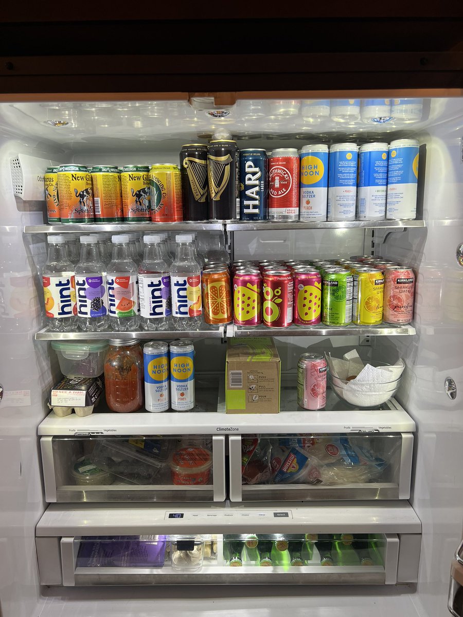 Mr. Garlic tweet media