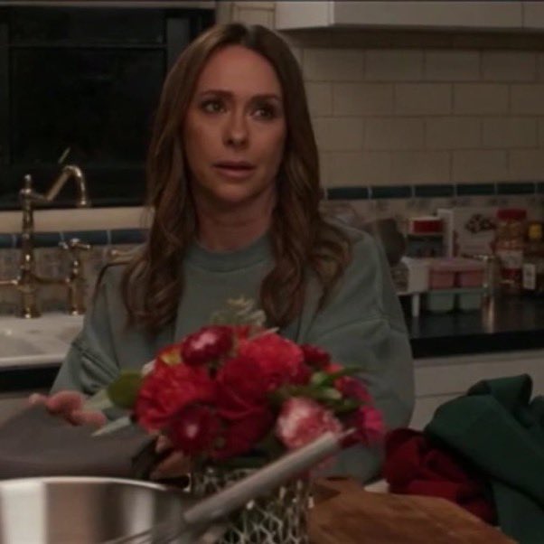 buddiesheart's tweet image. COLOR THEORY OH MY GOD #911onABC