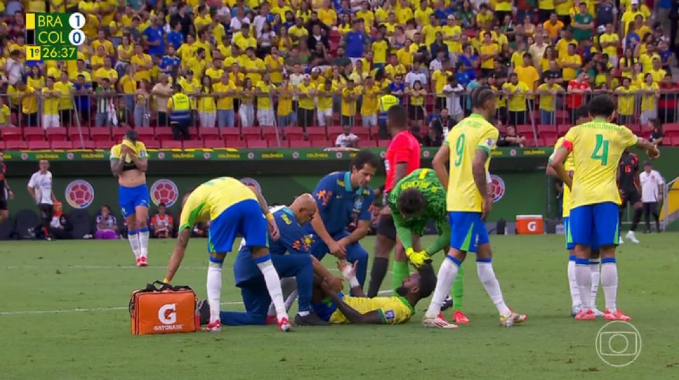 sfpepior's tweet photo. VAI TOMAR NO CU DATA FIFA https://t.co/AeOCwl3ez6