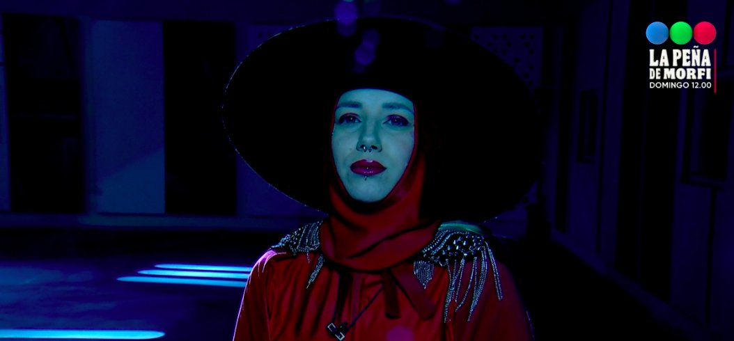 aarontsuarez's tweet photo. lady tana sirvió lipsync

#GranHermano https://t.co/ZPrjgTRg2Q
