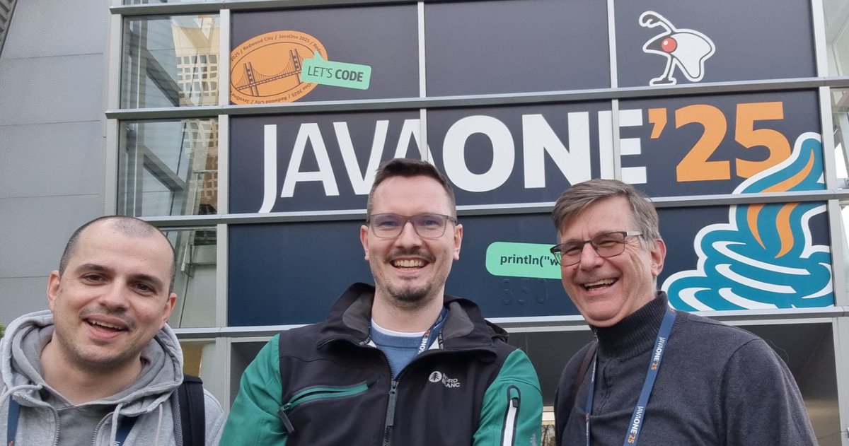 DanielKec's tweet photo. We had a blast with @helidon at #JavaOne. Met great people and got surprised by some very cool Helidon deployments out there! #javaturns30 https://t.co/YCwk2FBR9q