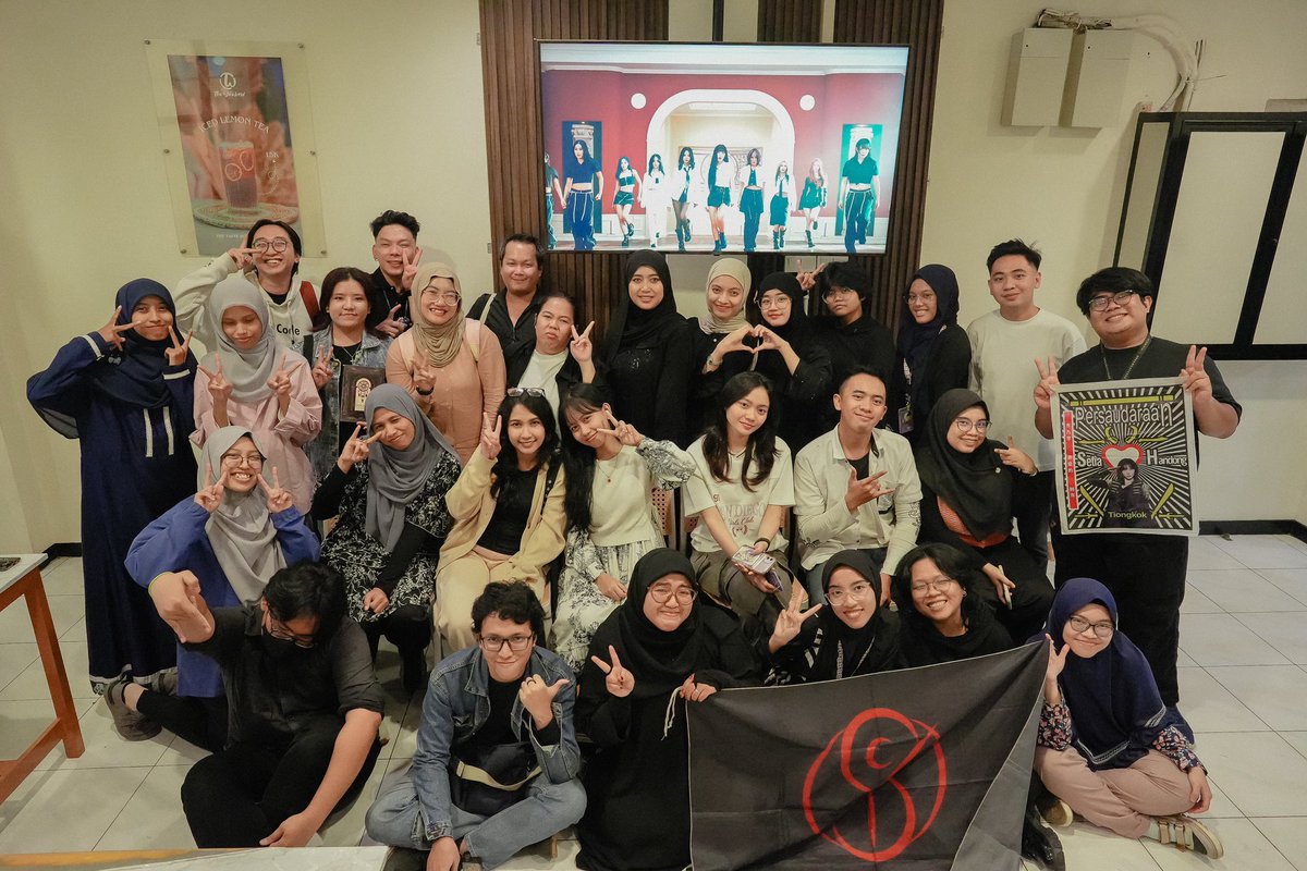 Dreamcatcher7ID's tweet photo. [❣️] INSOMNIA BUKBER 2025 

Semoga dibulan suci ini, semua hal baik yang didoakan akan terkabul🙏🏻🫶🏻

See you di bukber Tahun Depan somm~ https://t.co/5S35iMELby
