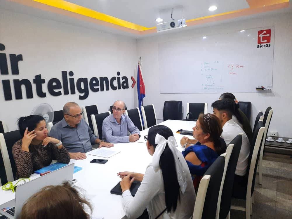 Firma Aicros  contrato de colaboración con la Sede Nacional UNAICC  para importantes proyectos de trabajo en conjunto.
 #JuntosPodemosMas 
#ConstruirConInteligencia