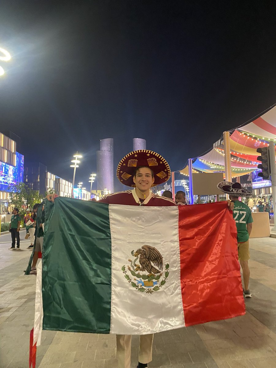 notluquin's tweet photo. #mexicoestapara ganar hoy 3-0!!! https://t.co/ixLwCnbA15