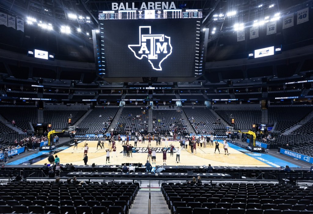 Our 🔟th ‘Road🛣️Game’📸 of the 🏀season for our ‘Culture Wall’

Thank you to all the #Aggies near➕far 4️⃣their support. We are grateful!

We will turn all blessings back2️⃣praise! 🙏🏾🗣️🙌🏿

#MarchMadness