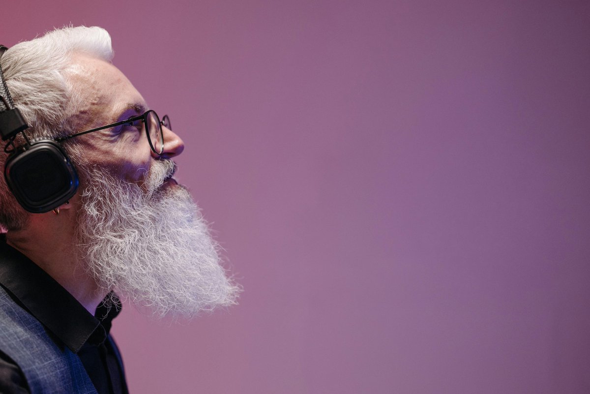 #Music-based therapy may improve #depressive symptoms in people with #dementia
eurekalert.org/news-releases/…