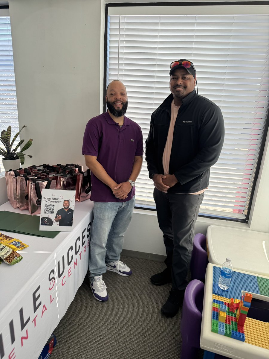 🌟 Networking and Success at Smiles Success! 🌟

The Maywood &amp; Bellwood Chambers of Commerce came together for an incredible event at Smiles Success building connections, sharing opportunities, and celebrating success! 💼✨ From great conversations to new business partnerships,