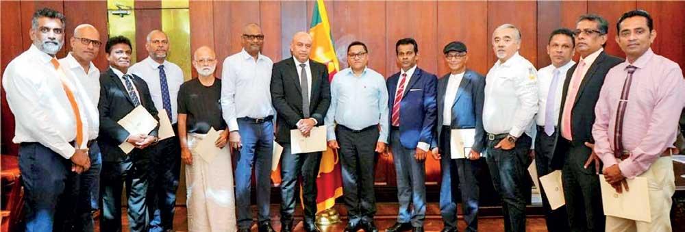 The Tourism Ministry officially announced the appointment of a 13-member Tourism Advisory Committee, with no female representation | #lka #SriLanka <a href="/sltda_srilanka/">Sri Lanka Tourism Development Authority</a> <a href="/HMVijithaHerath/">Vijitha Herath</a>
dailymirror.lk/amp/breaking-n…