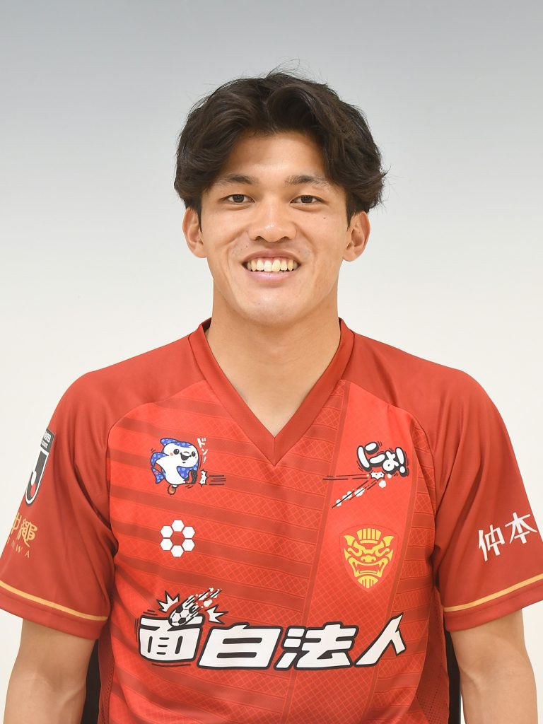 🤝｜#成田安里 選手 新加入のお知らせ

💬コメント
｢幼い頃から目標として掲げてきたプロサッカー選手のキャリアを､FC琉球でスタートできる事を心から嬉しく思います｡