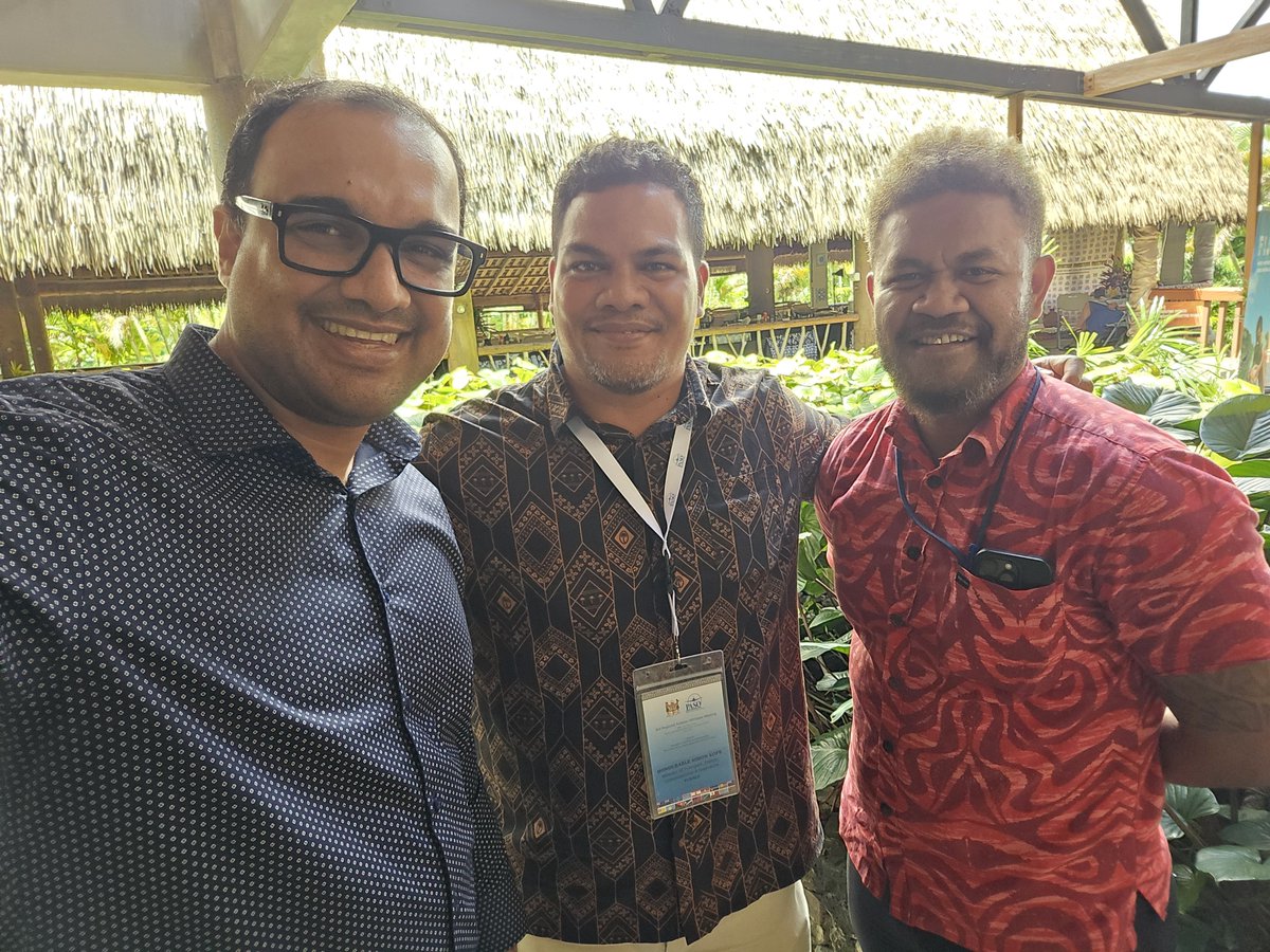 Zarak Khan (@zarakfj) on Twitter photo Vinaka <a href="/Simon_Kofe/">Simon Kofe</a> for the insightful conversation. Always an admirer of the amazing work you do for the people of #Tuvalu & our #BluePacific. God bless and wishing you well for the Regional Aviation Ministers Meeting #RAMM Vinaka <a href="/Simon_Kofe/">Simon Kofe</a> for the insightful conversation. Always an admirer of the amazing work you do for the people of #Tuvalu & our #BluePacific. God bless and wishing you well for the Regional Aviation Ministers Meeting #RAMM