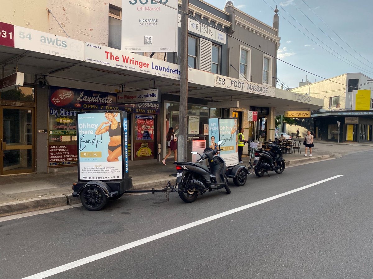 STTAdvertising's tweet image. Hitting the streets of Bondi with @silklaserclinic pop in and say hello to the team at their Bondi Junction store :)