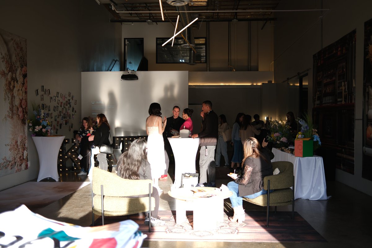 Kate Backdrop tweet media