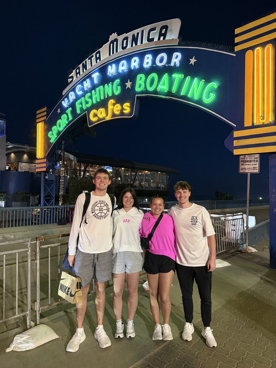 Hopped of the plane at LAX #calitakeover