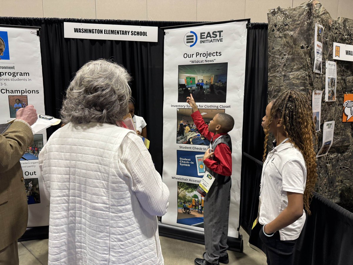 Wildcat leaders gained experience with public speaking as they presented their service ideas at EASTCon25! #criticalthinking #studentleaders <a href="/lrsd/">Little Rock School District</a> <a href="/DrJermallWright/">Jermall Wright</a>