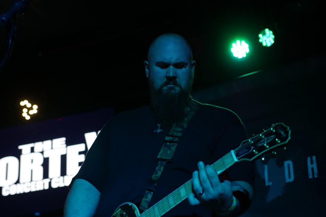 DAYOLDHATE tweet media