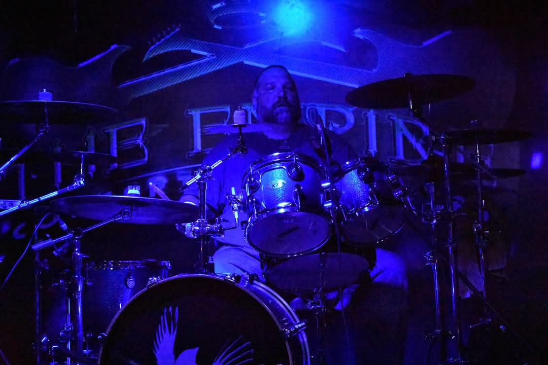 DAYOLDHATE tweet media