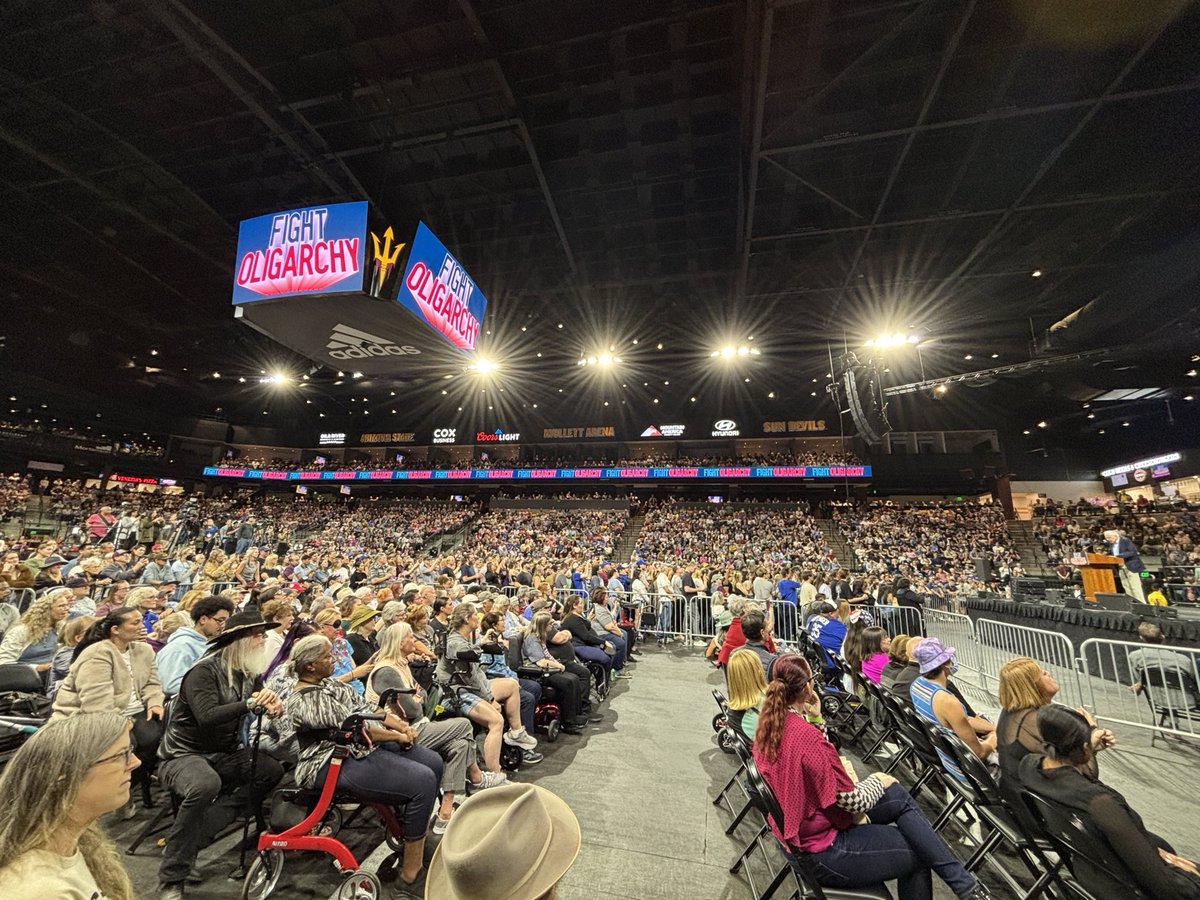 Thank you the 15,000 people who came out in Tempe, Arizona tonight for our Fighting Oligarchy tour. 

In fact, not only was the arena filled, but the overflow crowd was also at capacity. 

Americans will not hand their democracy over to authoritarianism.