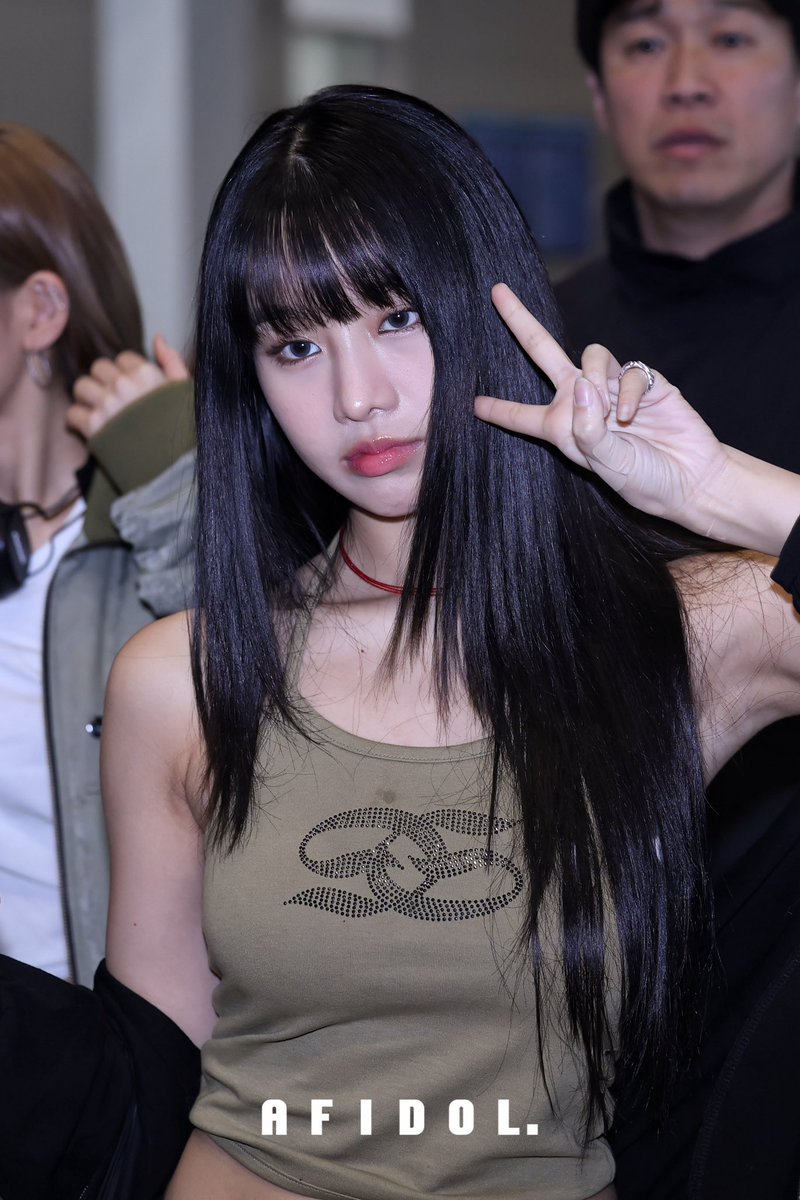 afidol_'s tweet photo. 250321 ICN출국

나띠

#KISSOFLIFE #키스오브라이프 #나띠 #NATTY #นัตตี้ #ナッティ https://t.co/OIhsDDjSR8