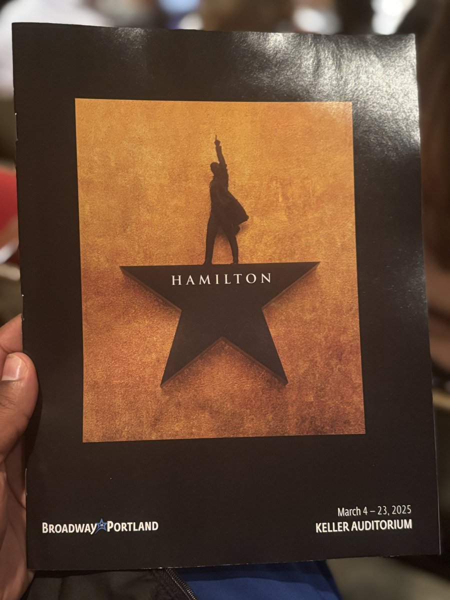 jaspyologytoo's tweet photo. My happy place. #HamiltonLIVE 🎭🎶 https://t.co/hyeK7Qw5TU