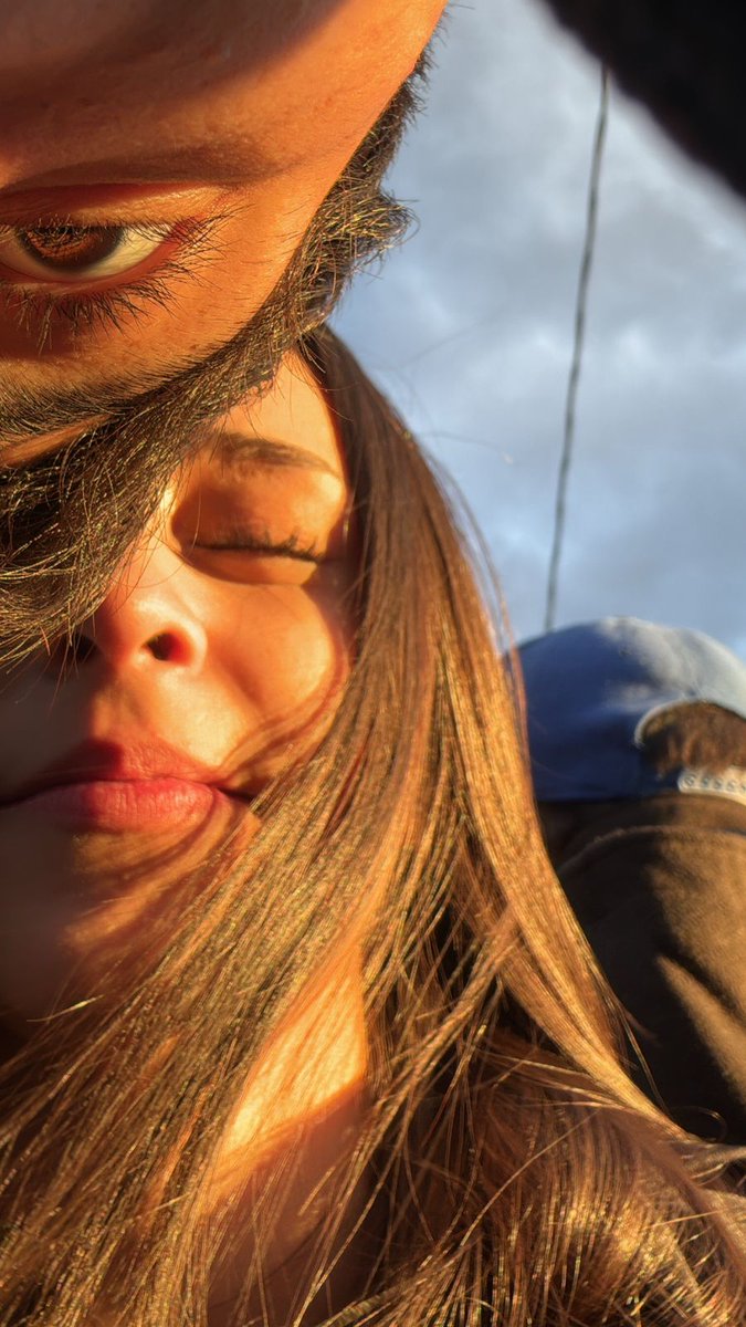 vos sos mi mundo, lo demas no importa.👑🧡