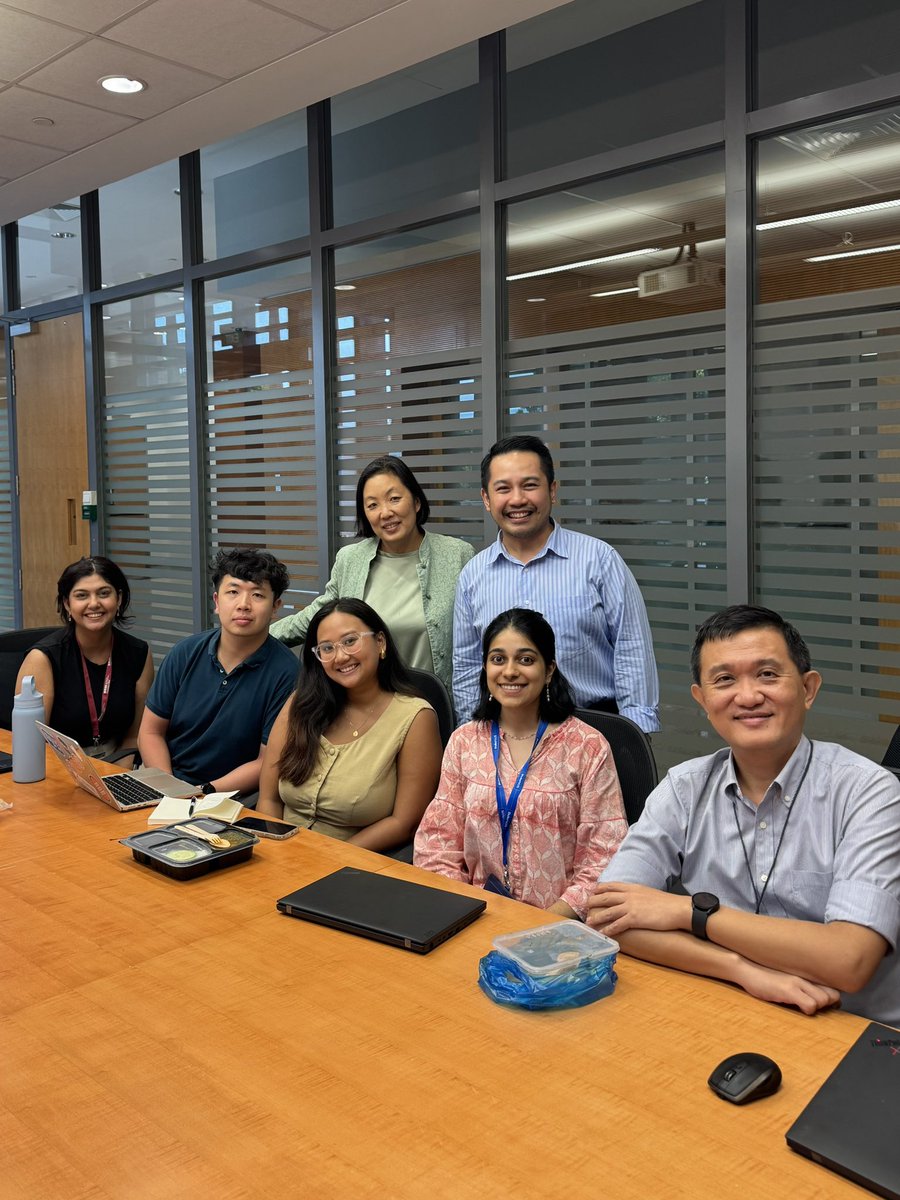 Renzo Guinto (@renzoguinto) on Twitter photo <a href="/SD_GHI/">SingHealth Duke-NUS Global Health Institute</a> #PlanetaryHealth team is working w/ Visiting Prof <a href="/SuerieMoon/">Suerie Moon</a> from <a href="/GVAGrad/">Geneva Graduate Institute</a> on how to improve global governance & diplomacy to tackle #ClimateHealth
Join us on April 8 - next episode of “Conversations in #PlanetaryHealth”🌏
duke-nus.edu.sg/sdghi/news-eve…
<a href="/dukenus/">Duke-NUS Medical School</a> <a href="/ph_alliance/">Planetary Health Alliance</a> <a href="/SD_GHI/">SingHealth Duke-NUS Global Health Institute</a> #PlanetaryHealth team is working w/ Visiting Prof <a href="/SuerieMoon/">Suerie Moon</a> from <a href="/GVAGrad/">Geneva Graduate Institute</a> on how to improve global governance & diplomacy to tackle #ClimateHealth
Join us on April 8 - next episode of “Conversations in #PlanetaryHealth”🌏
duke-nus.edu.sg/sdghi/news-eve…
<a href="/dukenus/">Duke-NUS Medical School</a> <a href="/ph_alliance/">Planetary Health Alliance</a>