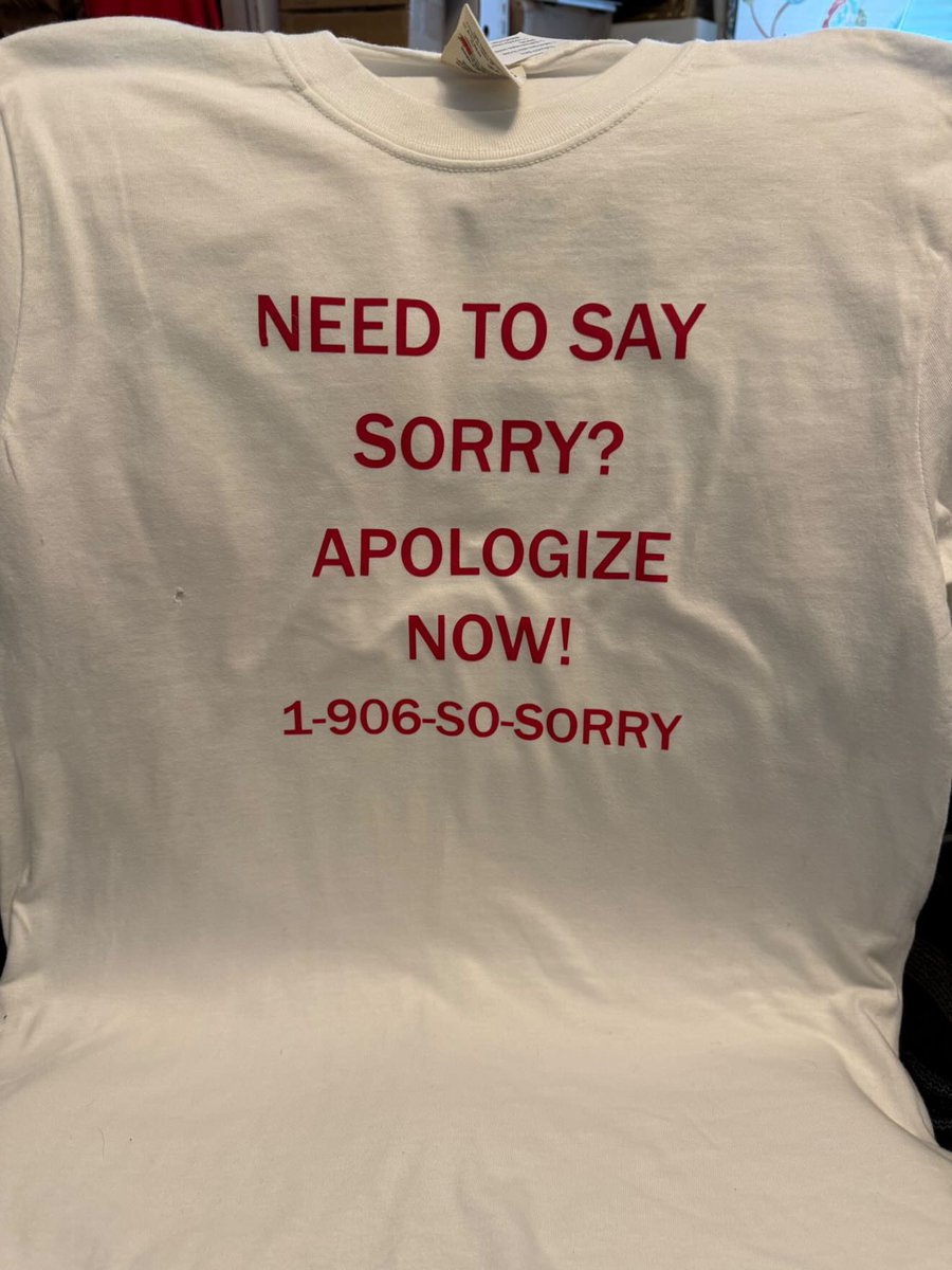 𝒜𝓂𝓎 tweet media