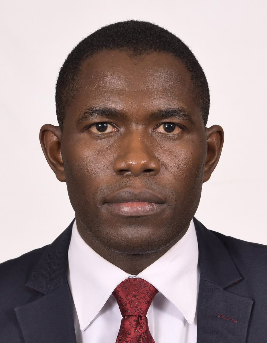 kuriasolomonK's tweet photo. The Ministry of Health now has two very qualified experts at the helm:

Dr. Patrick Amoth- Director General (DG) for Health in the Ministry of Health.
Ouma Oluga who has been appointed the PS for Medical Services. 
They should get it right. https://t.co/wDxB4T2HWq