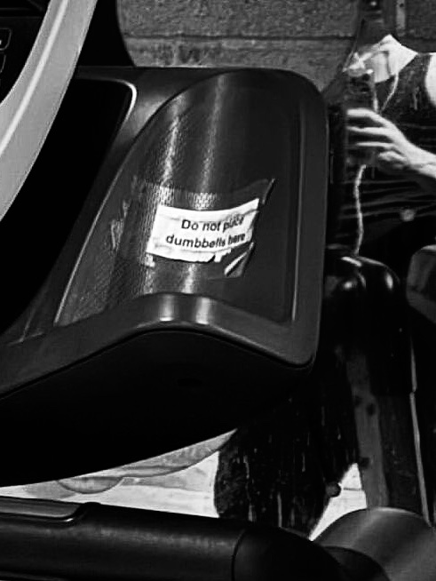 Back in the US after what feels like a lifetime, and the first thing was burning off that namesake meal. Been craving it badly. Best believe you’ll wanna torch those fast-food sins, and lucky me, this spot's got the vibe to make it feel less like work, more like a damn good time.