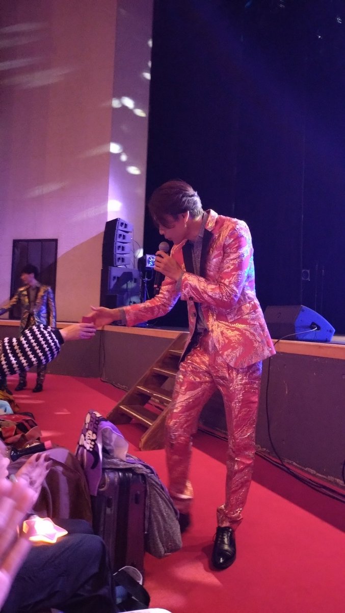 JuneLets1126's tweet photo. 市原公演なーう😍 https://t.co/AqPVrmZ5ke