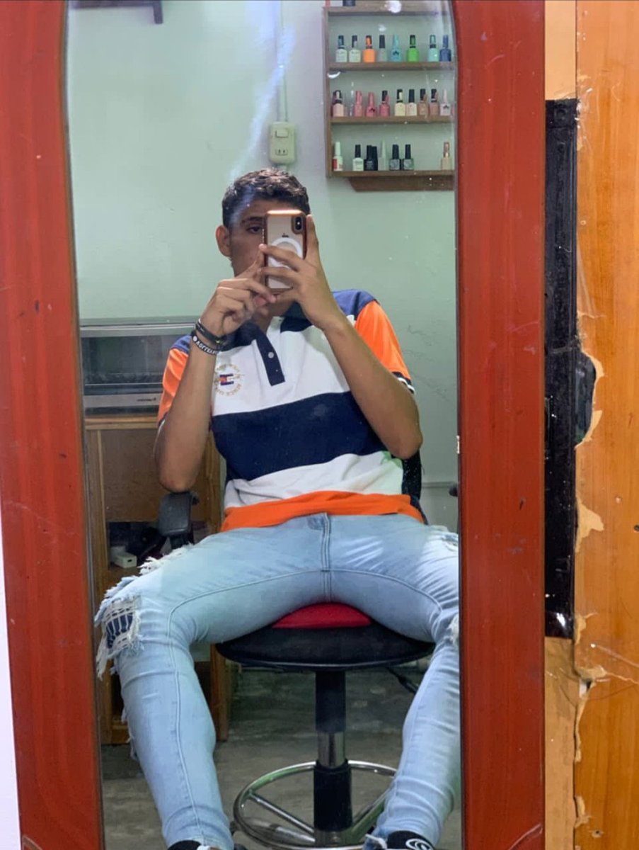 cashmasterjuhan's tweet photo. 👑😈...#cashgame #paypig #cashplay #scallyboy #scallyalpha #alpha #master #cashmaster #rtgame #wallet #cashslave #cashdrain #drain https://t.co/WAyv8GwvOz