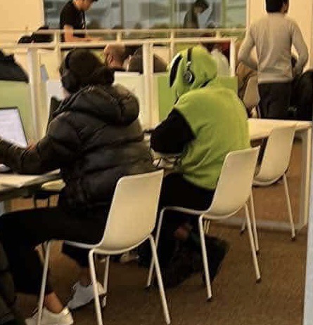 StephensonAlert's tweet image. So apparently this is what neurosurgeon/quantum physicist/software engineer/Olympic sharp-shooter looks like... here's the legendary @PoemOfFire

@Spottingthespot @brurucyy @MicrobiomDigest @SmutClyde @MonicaSLam @MDPIOpenAccess