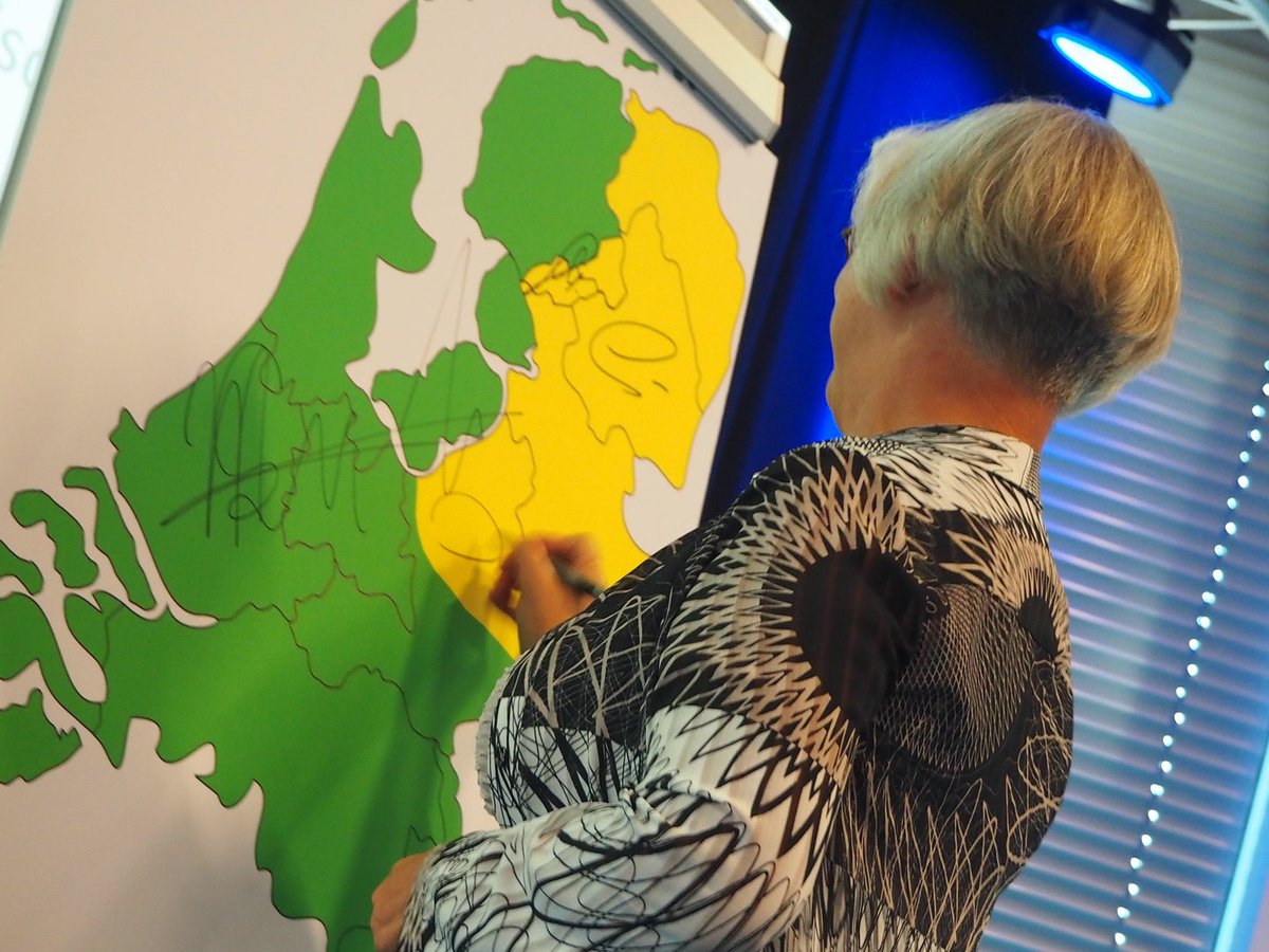 Streektaal zit in de lift, nu ook een vak op het mbo ogld.nl/ktkJ