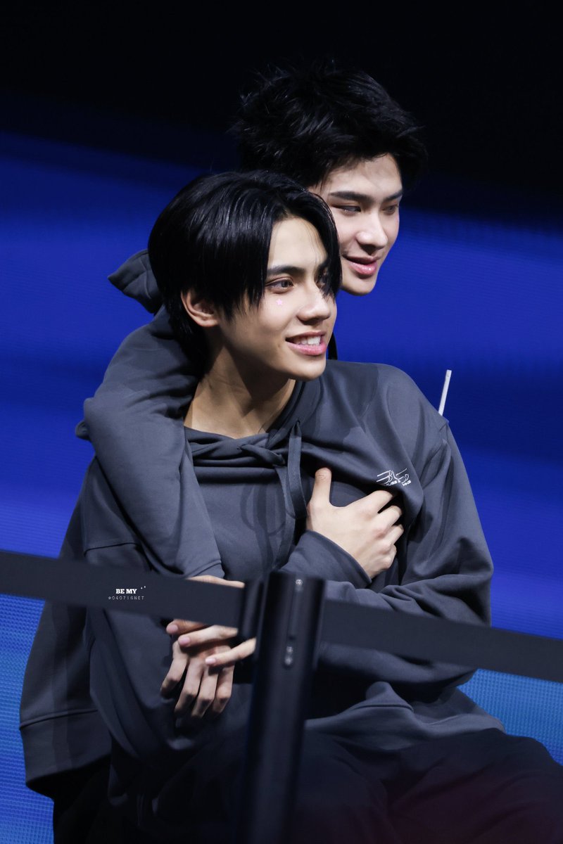 Adariash's tweet photo. รูปนี้ดุ้งมาก น่ารักมากกกกกกก https://t.co/g2F2iImWSg