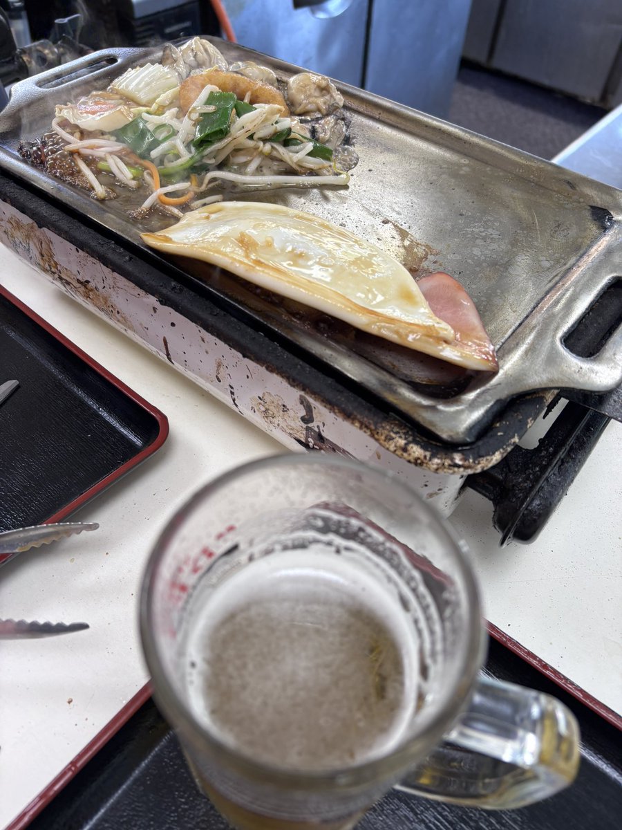 titoh1101's tweet photo. 賢島で昼飲み

英虞湾クルーズ🛳️して
イカ焼き、貝焼きで一杯✨

晴天☀️で最高

#昼飲み
#賢島
#英虞湾クルーズ
#イカ焼き
#貝焼き https://t.co/tL3oVjP7Mv