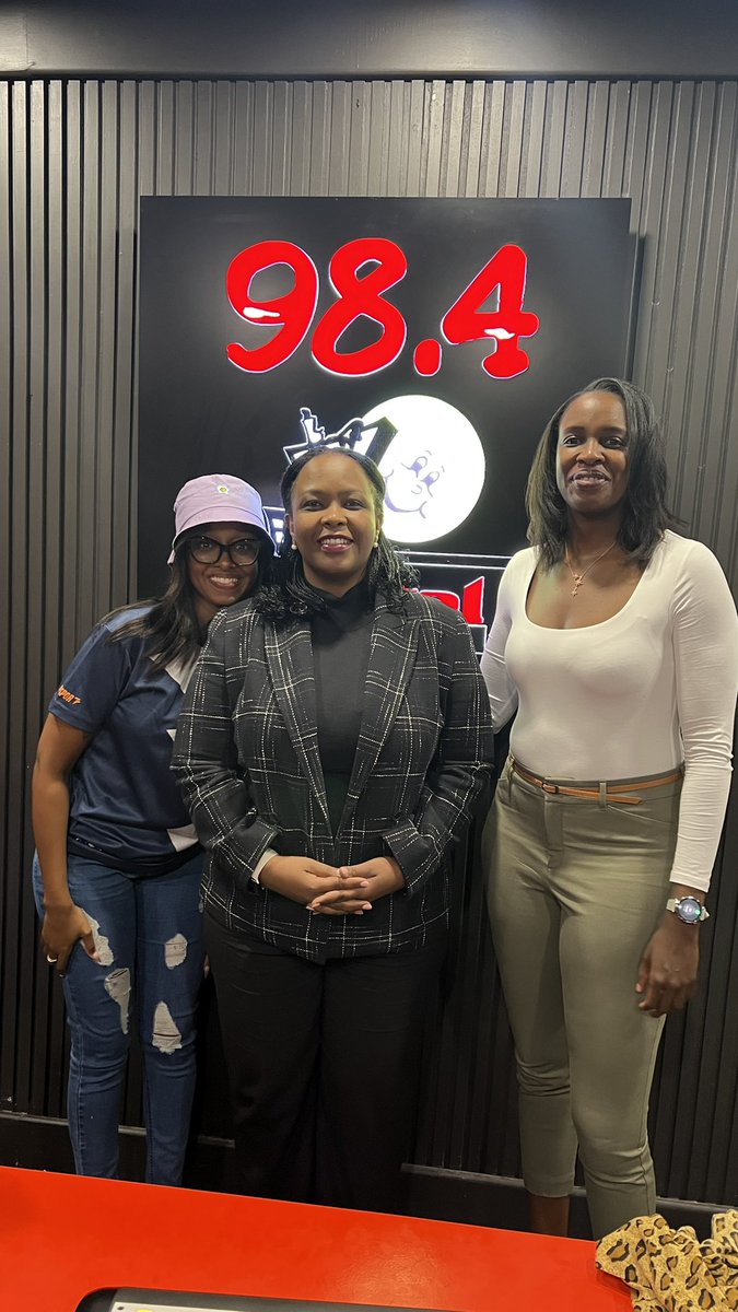 Clare Akamanzi tweet media