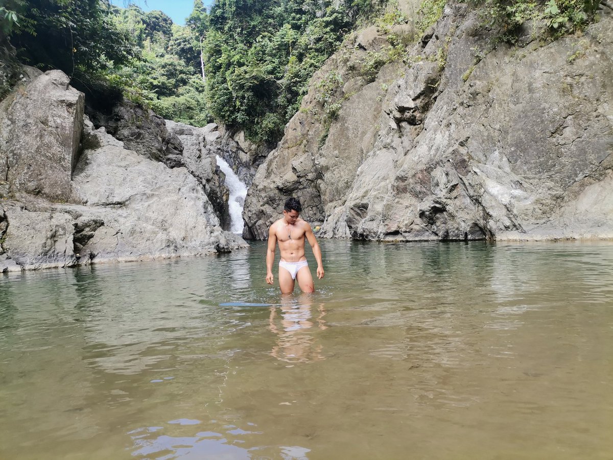 Albert S Trong tweet media