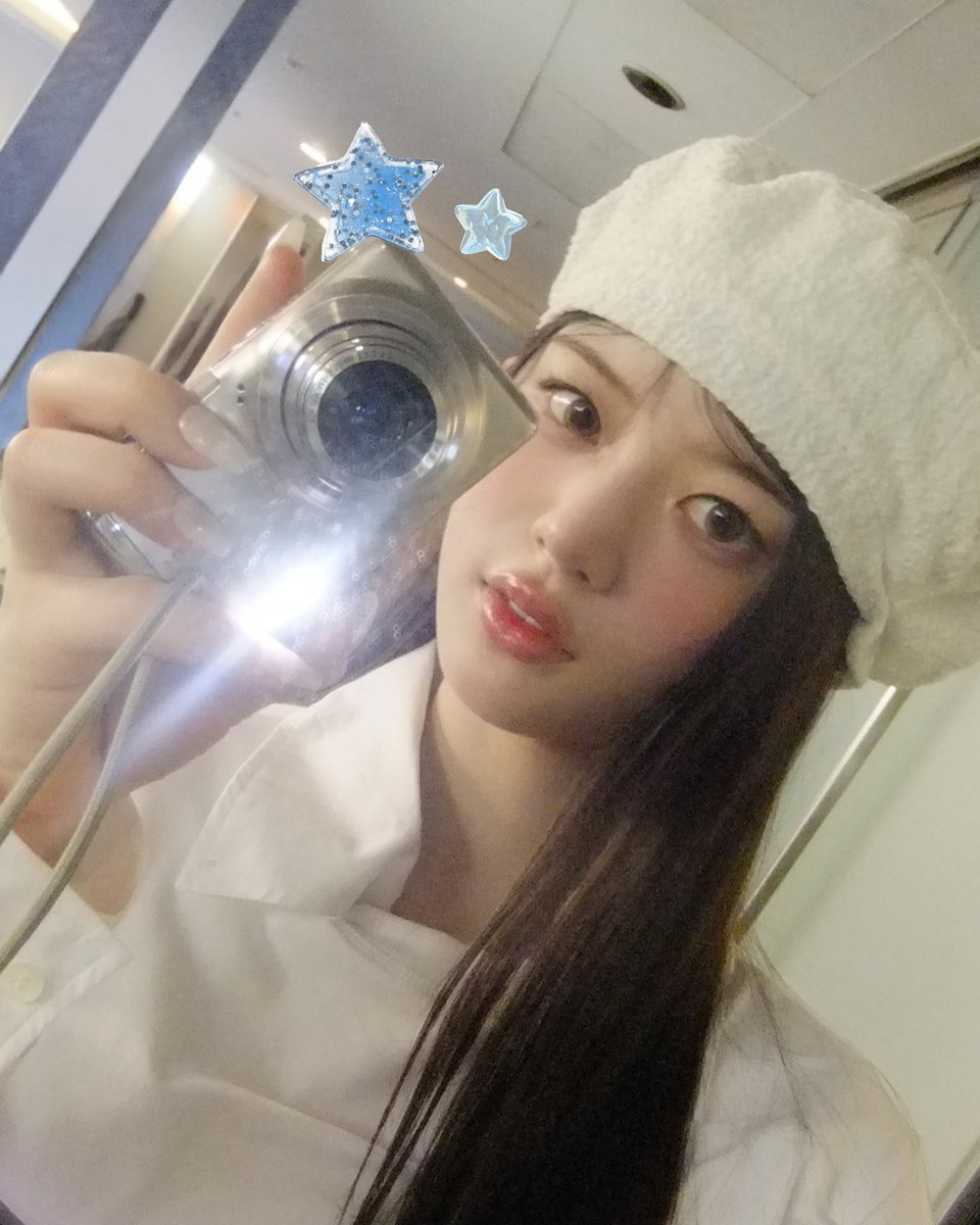 poriforyou's tweet photo. 250321 아일릿 인스타 #민주 https://t.co/6j71dD1rrU