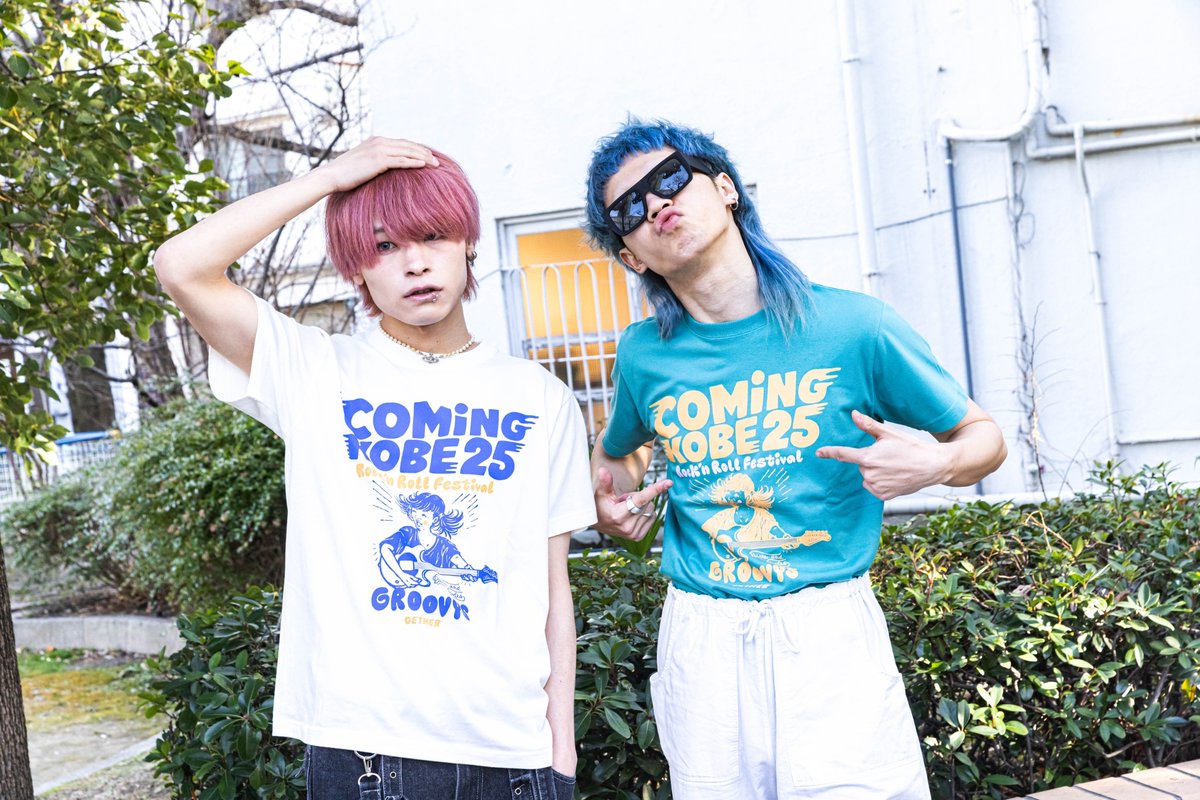 猫背のネイビーセゾン 👕井上 直也 185cm over print(紺) Mサイズ